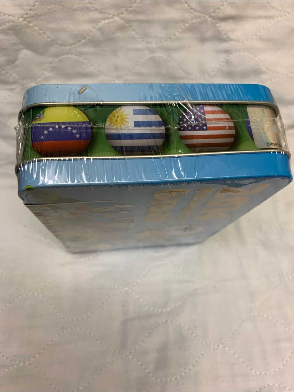 Kids Soccer Themed Tin Lunchbox - Brazil - FIFA CUP - - Picture 5 of 7